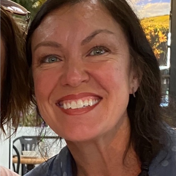 Meet your Posher, Tres - Picture 2 of 2